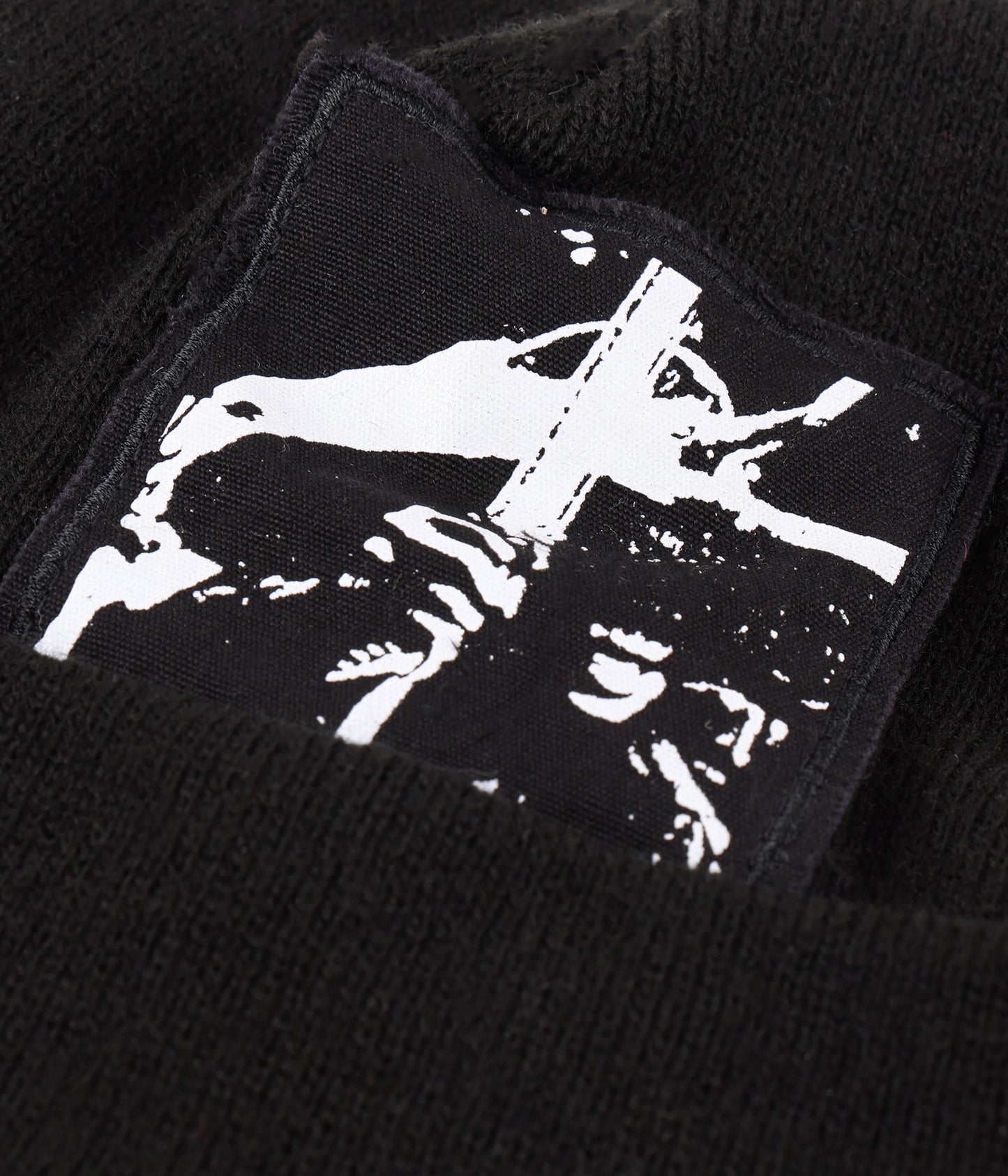 SACRIFICE PATCH BEANIE // BLACK