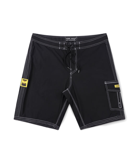 REYNOLDS 19" TRUNK // BLACK