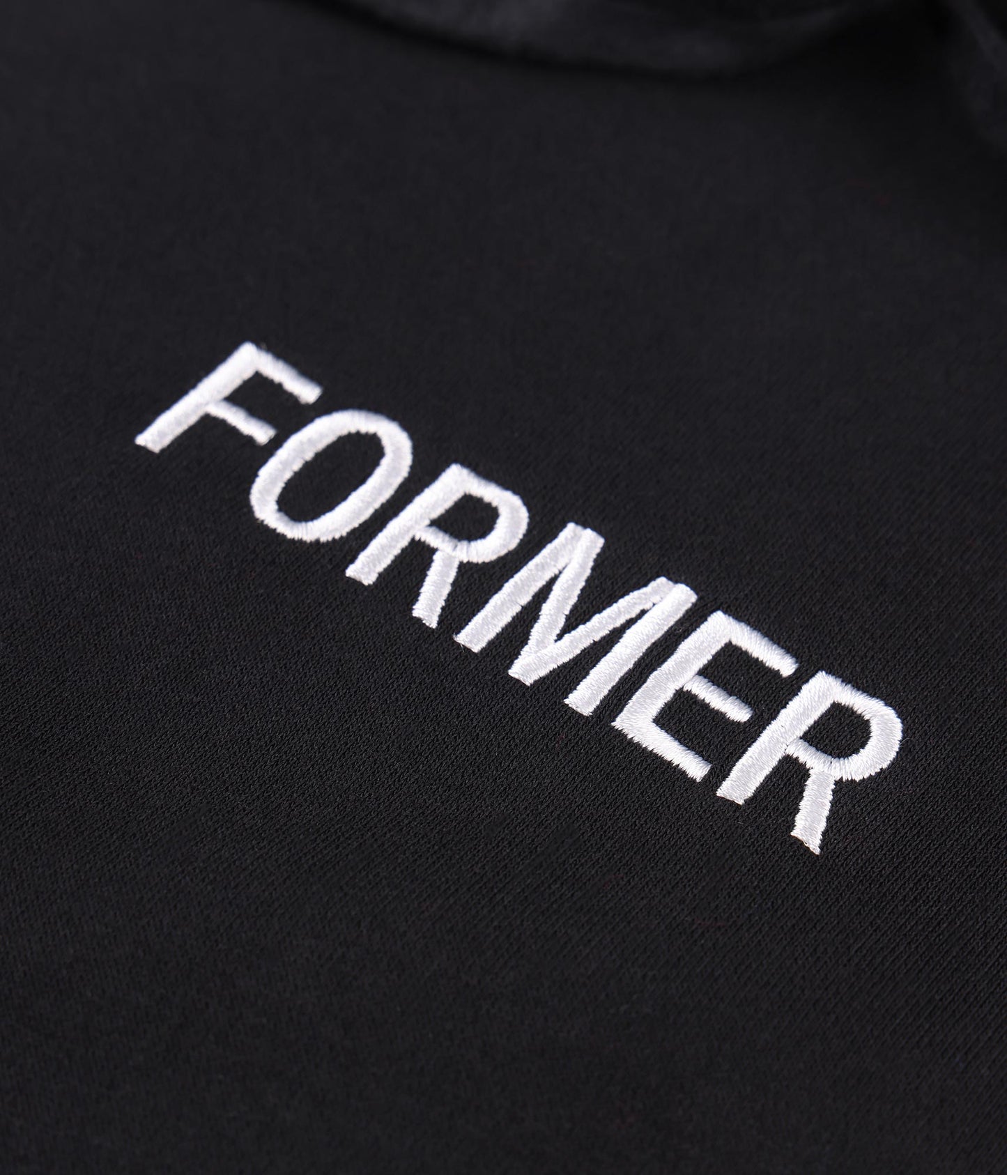 LEGACY EMBROID HOOD // BLACK