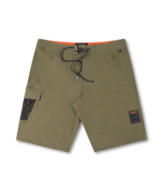 REYNOLDS 20' TRUNK // OLIVE