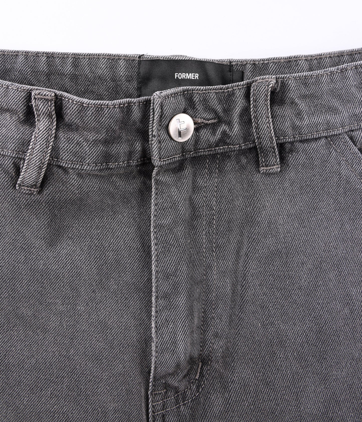 VT DISTEND  DENIM 20.5" CARPENTER SHORT // WASHED GREY