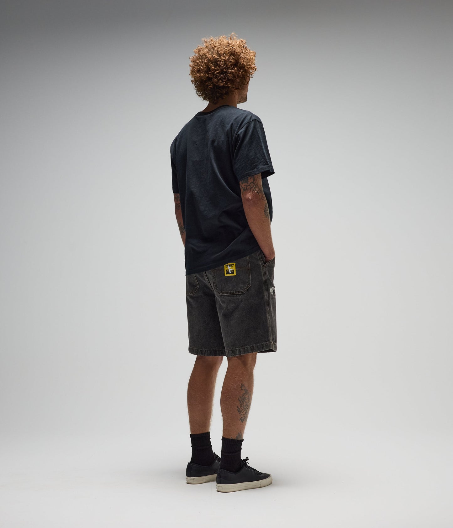 DxD REYNOLDS 21" DENIM WALKSHORT // WASHED BLACK