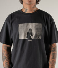 Load image into Gallery viewer, BIRDS T-SHIRT // BLACK

